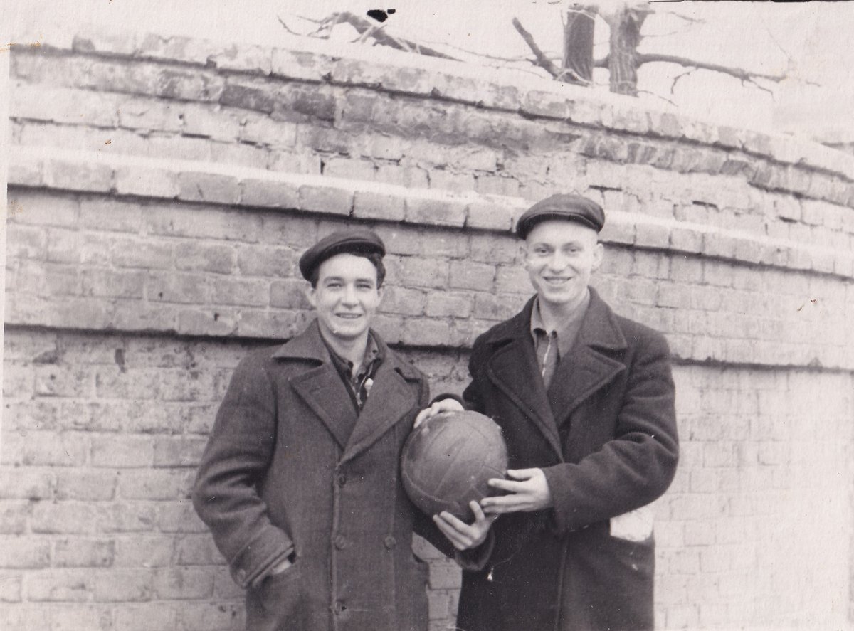 Козаев З. З. - С другом 04